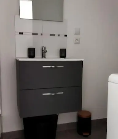 Super Studio, Proche Centre * Rochefort (Charente-Maritime)