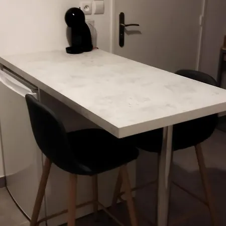 Super Studio, Proche Centre * 罗什福尔